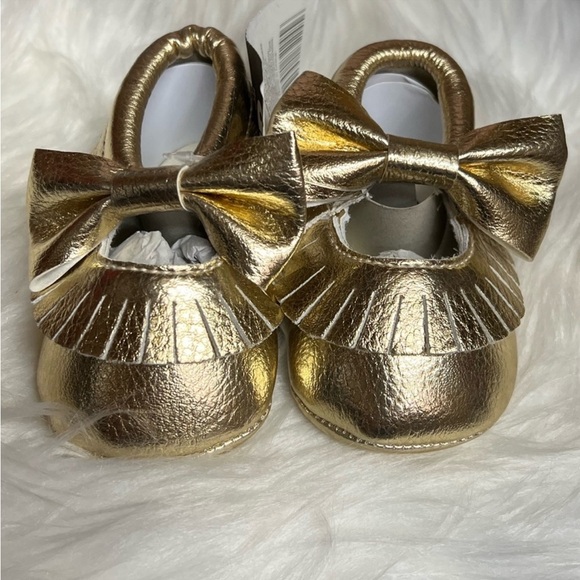 Romirus Gold Fringe Moccasin for Baby Size ( 0-6 Months) - Picture 1 of 6